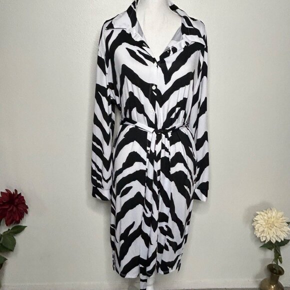 LuLaRoe Dresses & Skirts - LuLaRoe - Women's - Ellie - Button Down Shirt Dress - Zebra Pattern - XL